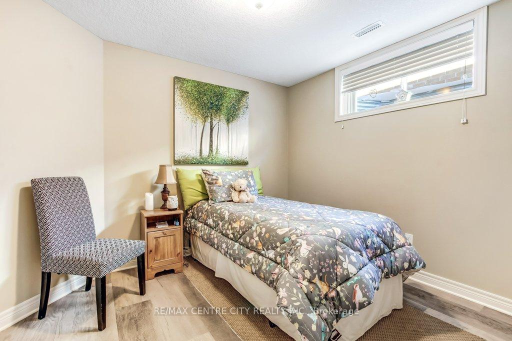 Photo 31 of 67 Peach Tree Boulevard, St. Thomas — HOMEH