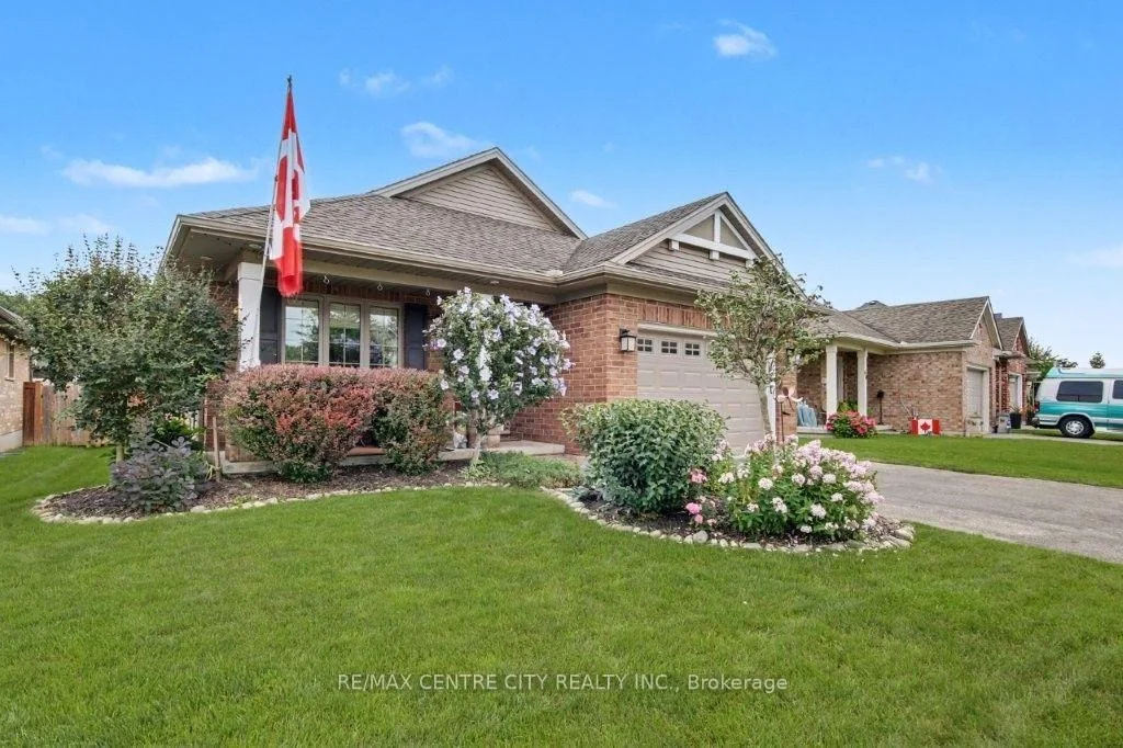 Photo 1 of 67 Peach Tree Boulevard, St. Thomas — HOMEH