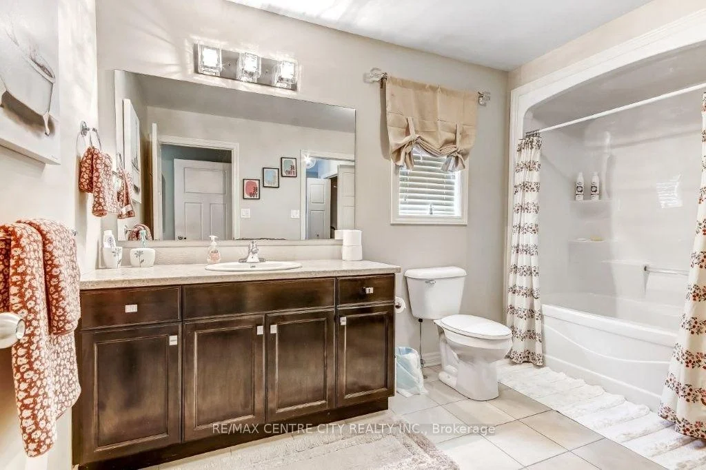 Photo 22 of 67 Peach Tree Boulevard, St. Thomas — HOMEH