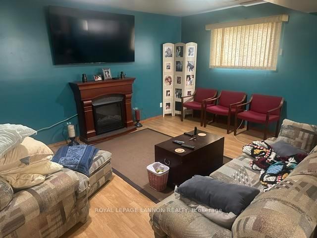 Photo 9 of 1909 Mountdale AVE., Thunder Bay, Westfort — HOMEH