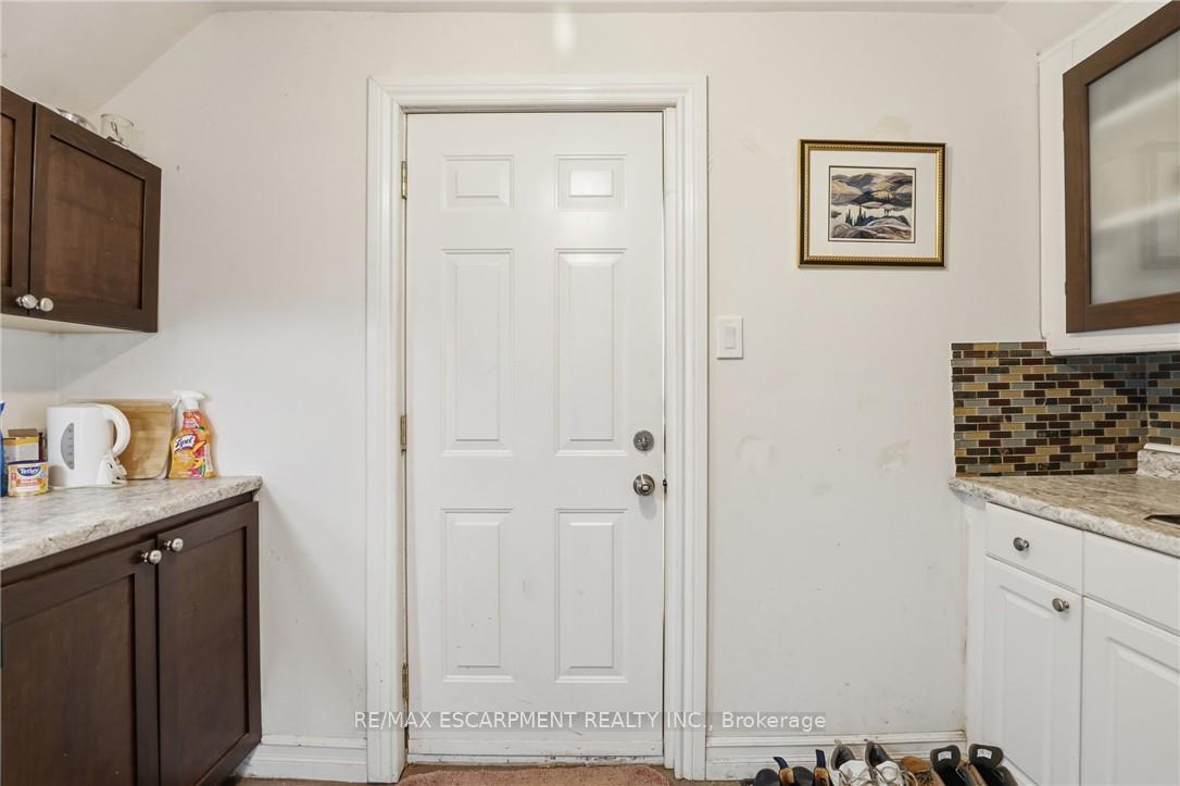 Photo 15 of 260 Prospect Street S, Hamilton, Blakeley — HOMEH