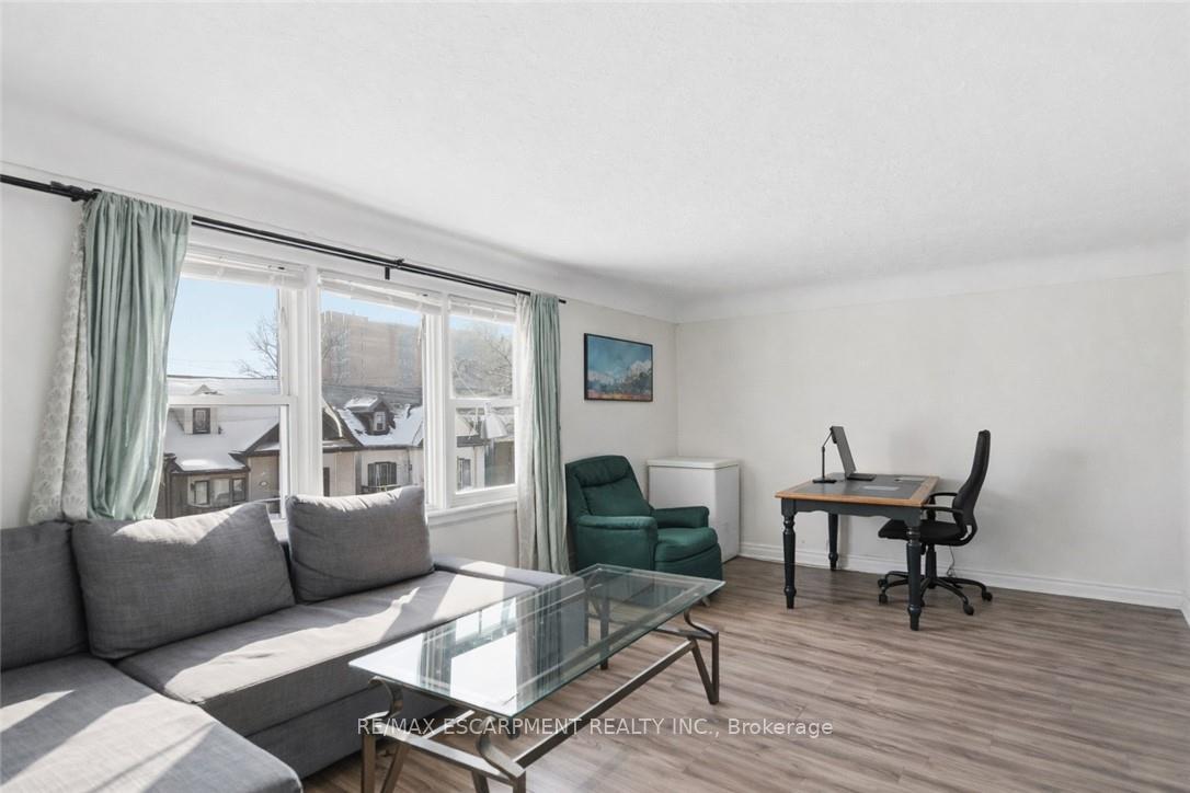 Photo 21 of 260 Prospect Street S, Hamilton, Blakeley — HOMEH