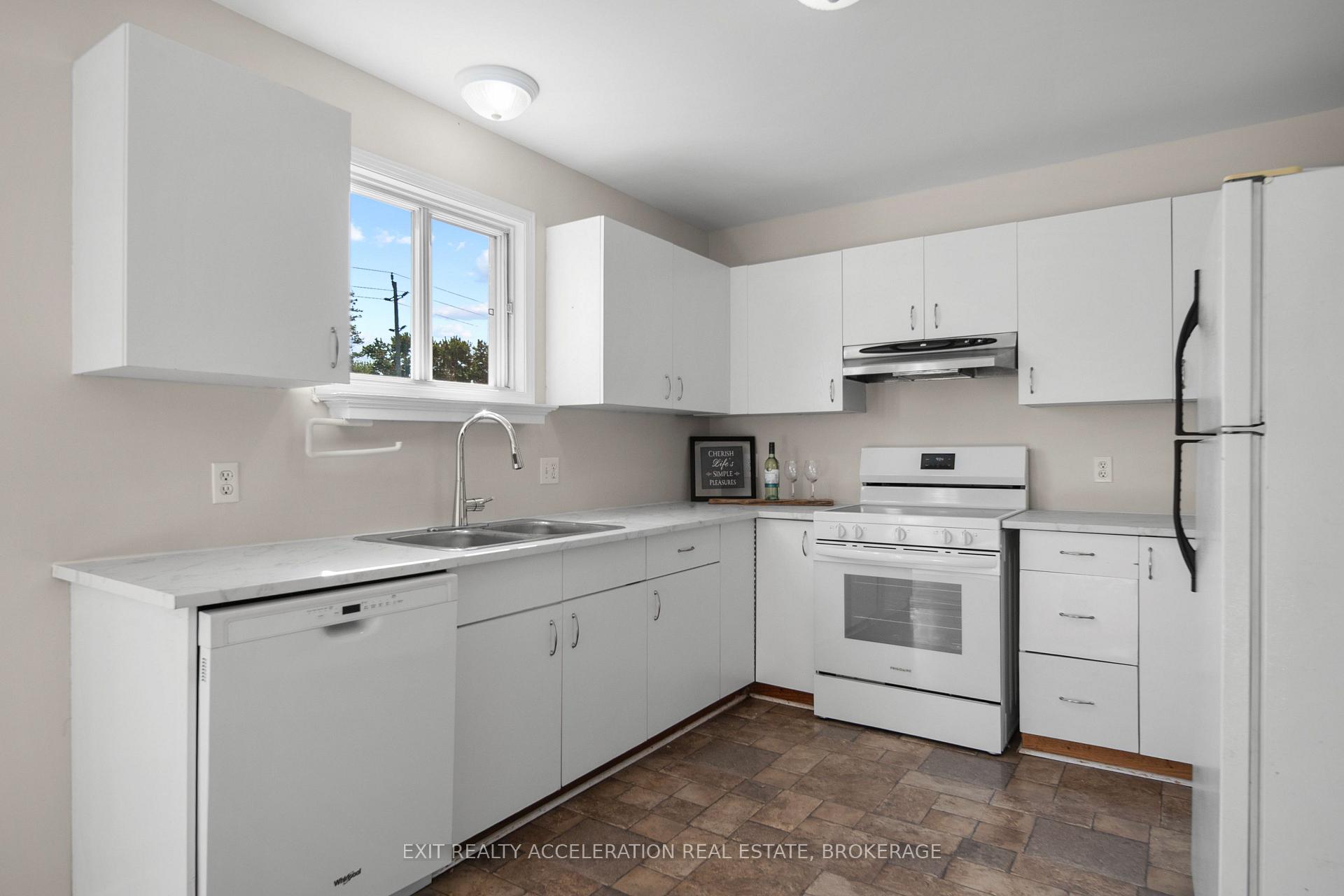 Photo 16 of 353 Ginger Street, Greater Napanee, Greater Napanee — HOMEH
