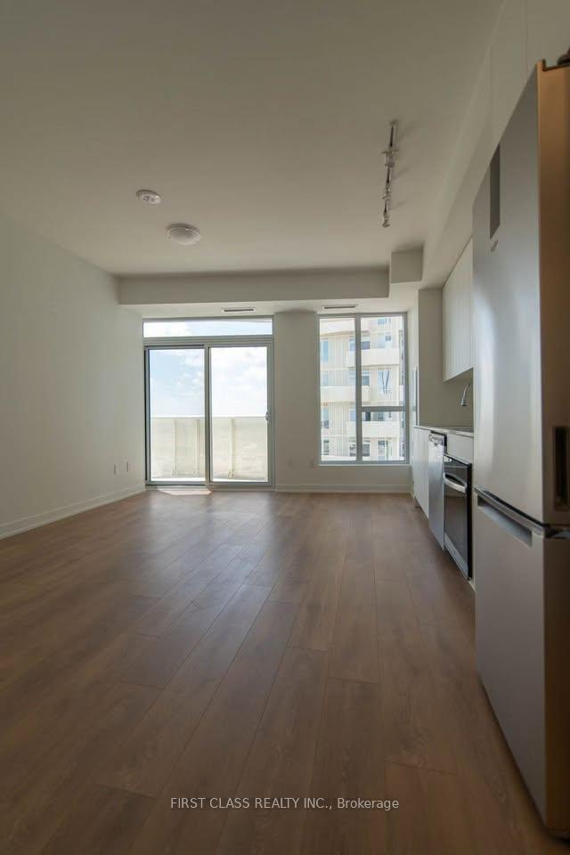 Photo 4 of Unit 1210, 474 Caldari Road, Vaughan, Concord — HOMEH