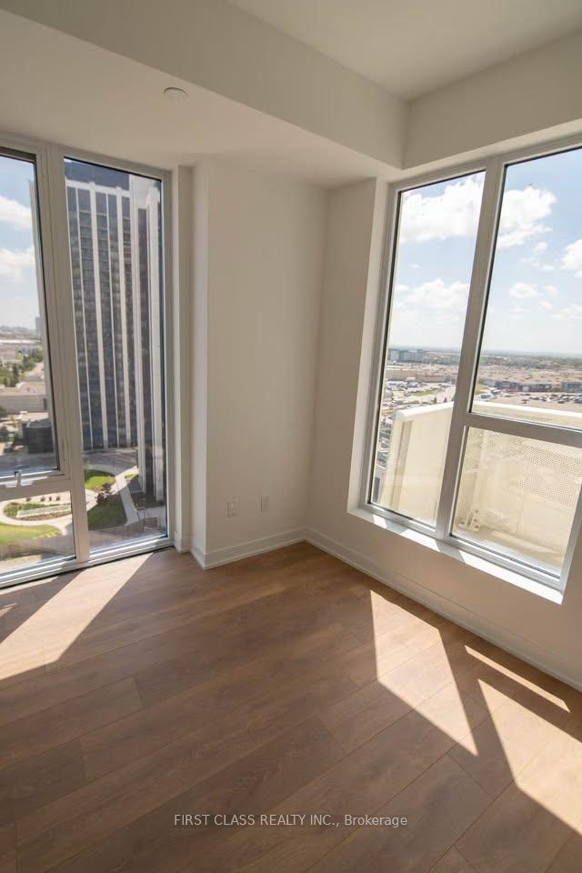 Photo 5 of Unit 1210, 474 Caldari Road, Vaughan, Concord — HOMEH