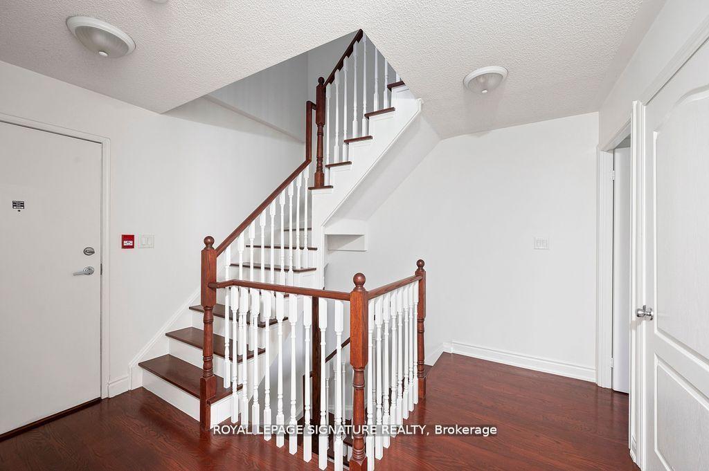 Photo 13 of Unit TH9, 1 Rean Drive, North York, Bayview Village — HOMEH