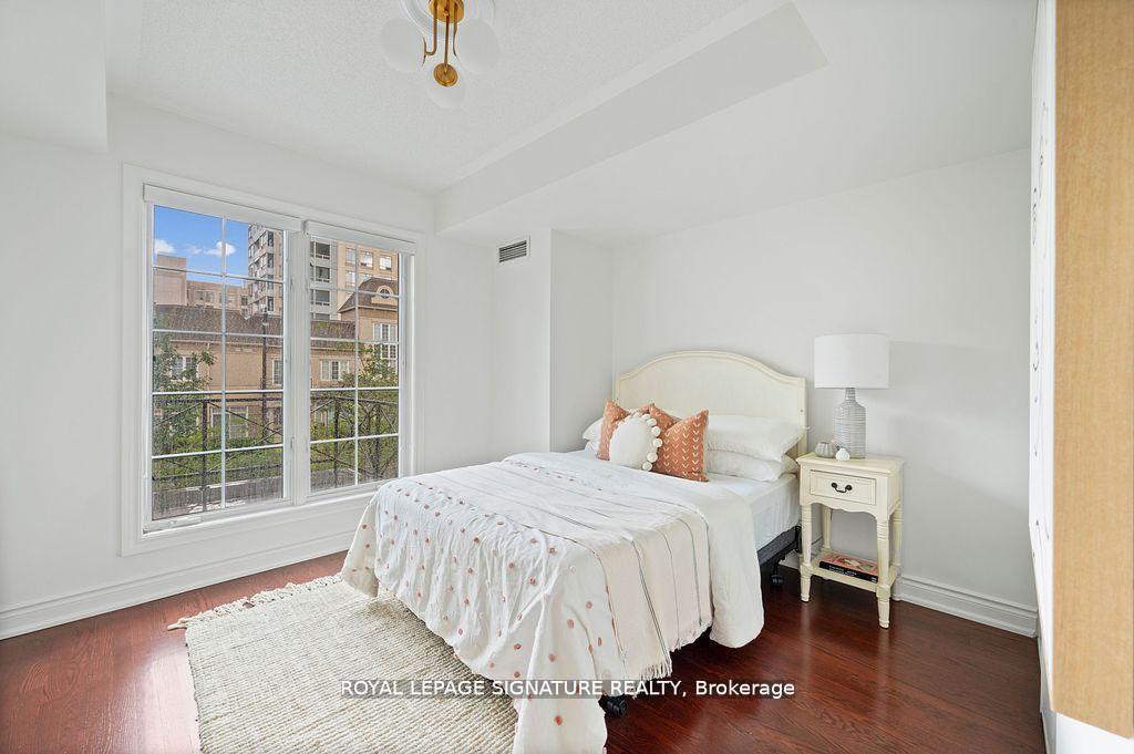 Photo 14 of Unit TH9, 1 Rean Drive, North York, Bayview Village — HOMEH
