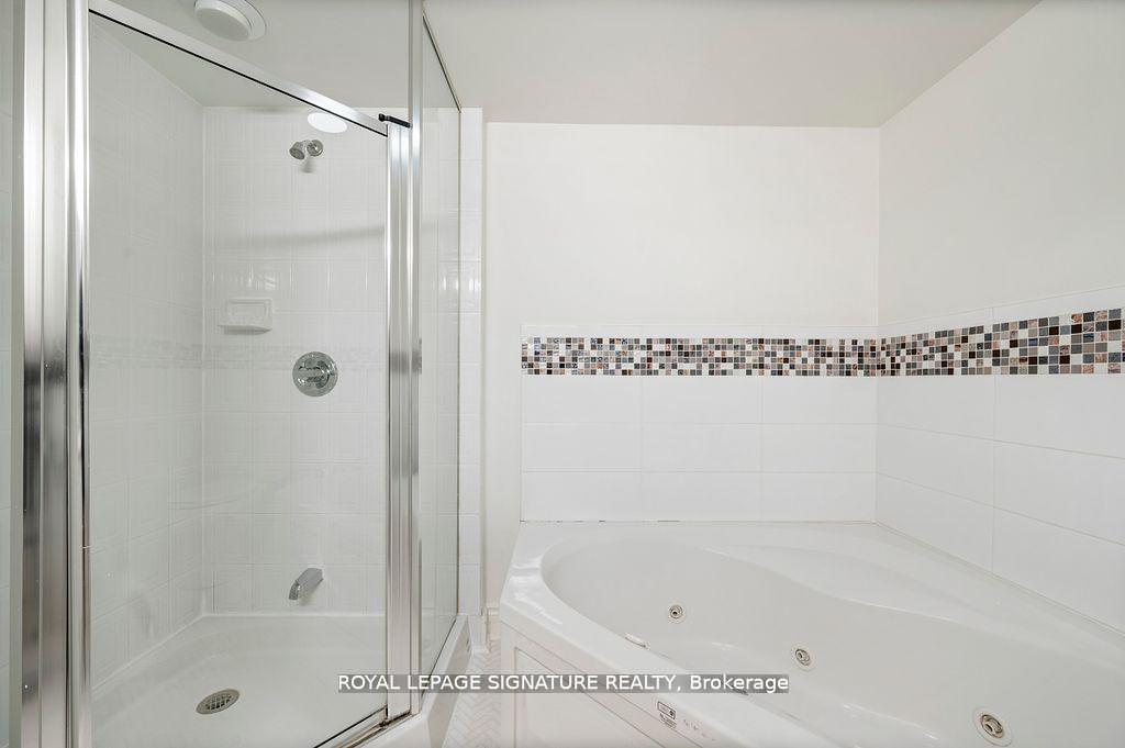 Photo 20 of Unit TH9, 1 Rean Drive, North York, Bayview Village — HOMEH