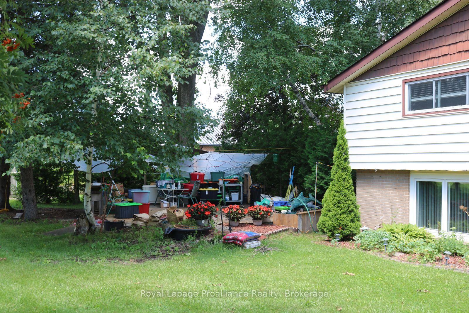 Photo 5 of 394 Sunset Boulevard, Clarington, Newcastle — HOMEH