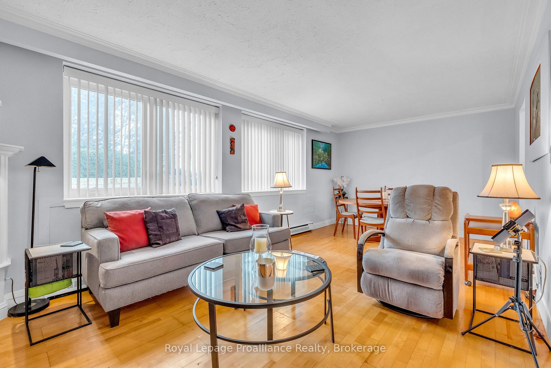 Photo 6 of 394 Sunset Boulevard, Clarington, Newcastle — HOMEH