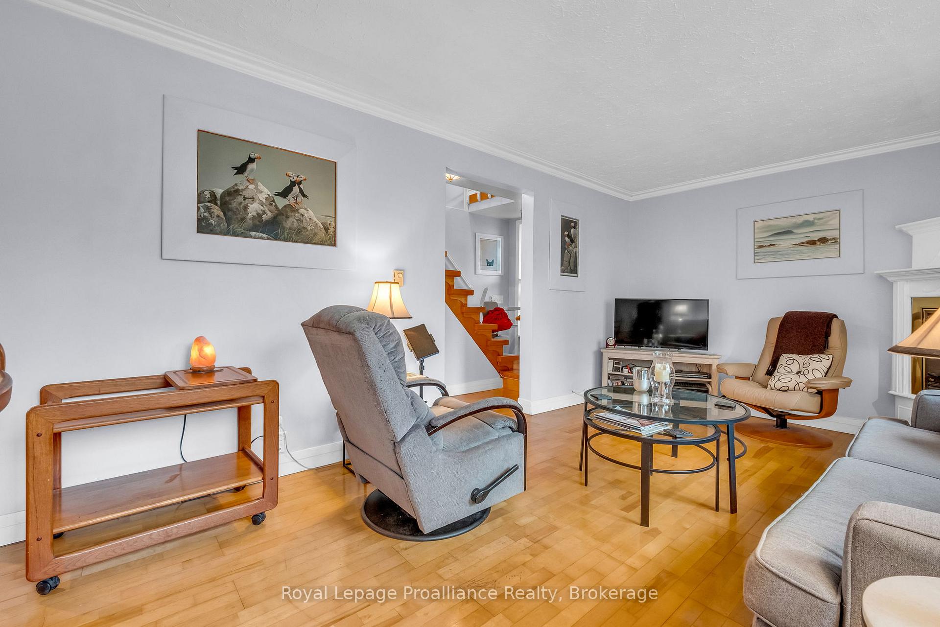 Photo 7 of 394 Sunset Boulevard, Clarington, Newcastle — HOMEH