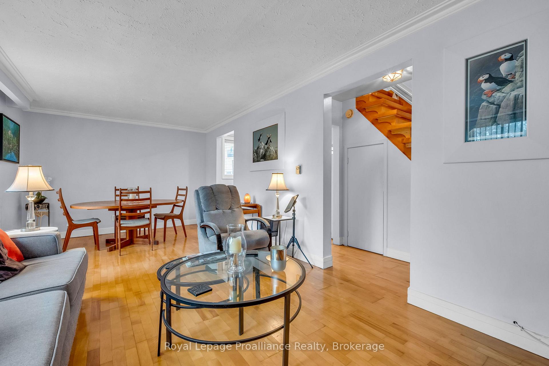 Photo 8 of 394 Sunset Boulevard, Clarington, Newcastle — HOMEH
