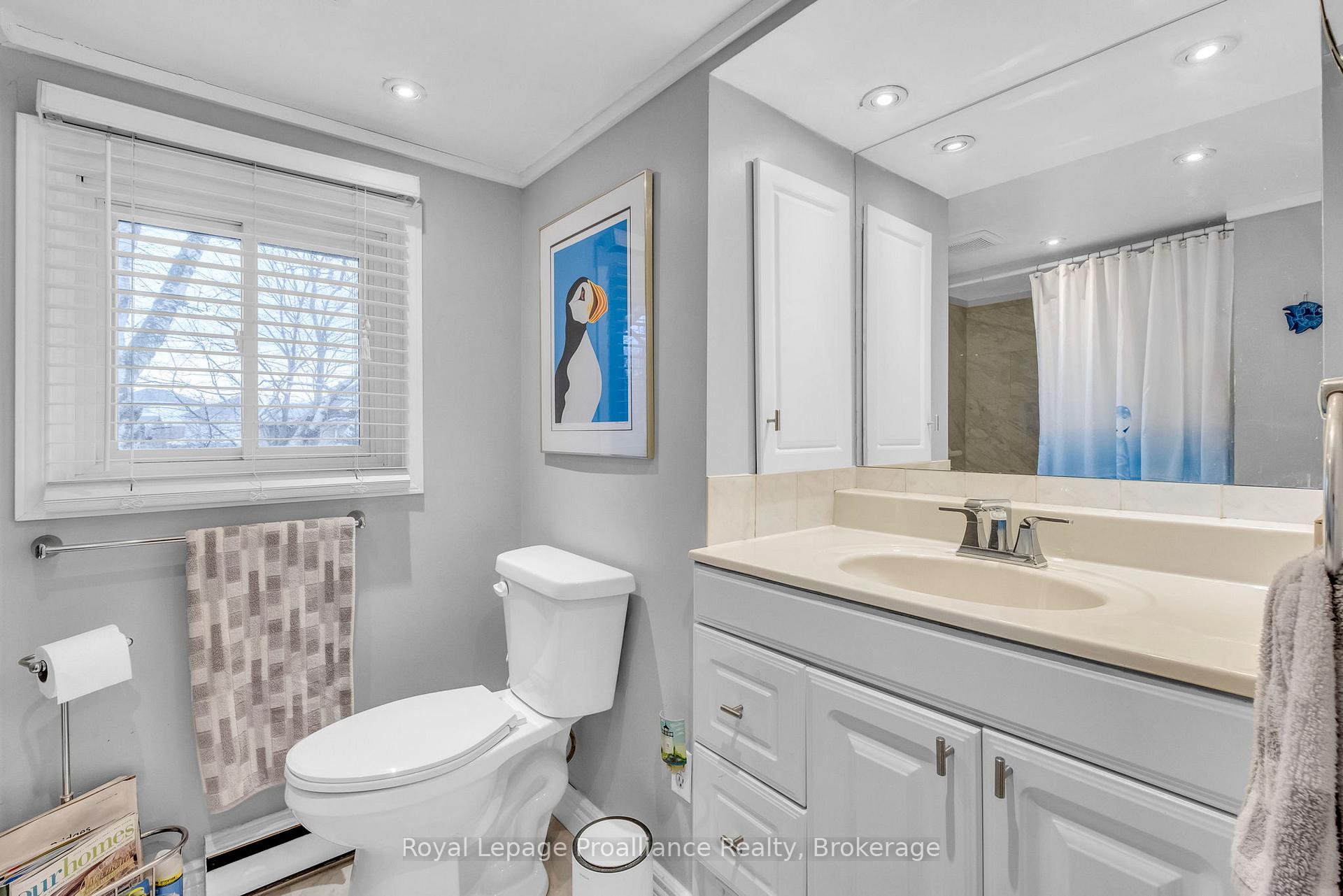 Photo 23 of 394 Sunset Boulevard, Clarington, Newcastle — HOMEH