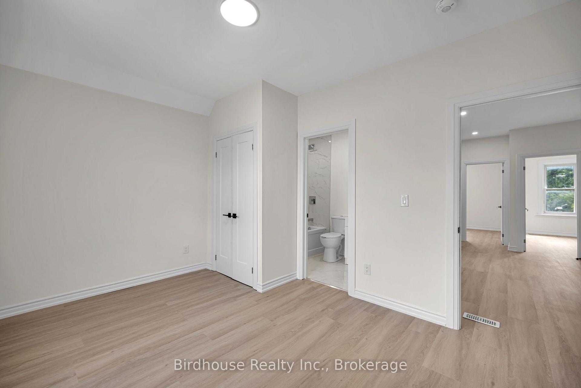 Photo 12 of Unit Unit#C, 108 Lindsay Street, Kawartha Lakes, Lindsay — HOMEH