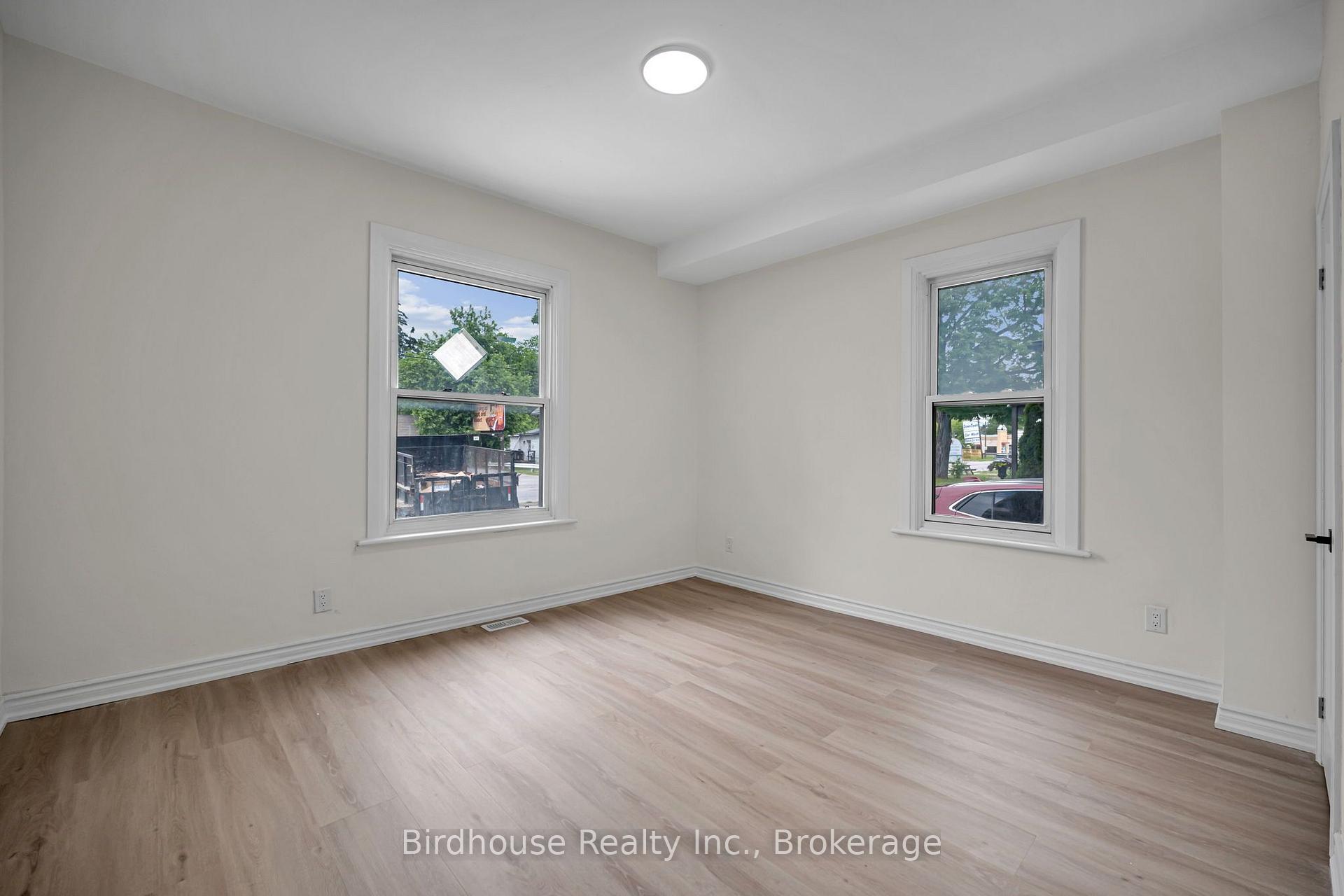Photo 17 of Unit Unit#C, 108 Lindsay Street, Kawartha Lakes, Lindsay — HOMEH