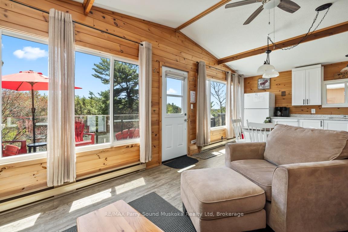 Photo 9 of Unit 3, 111 North Shore Road, The Archipelago, Archipelago North — HOMEH