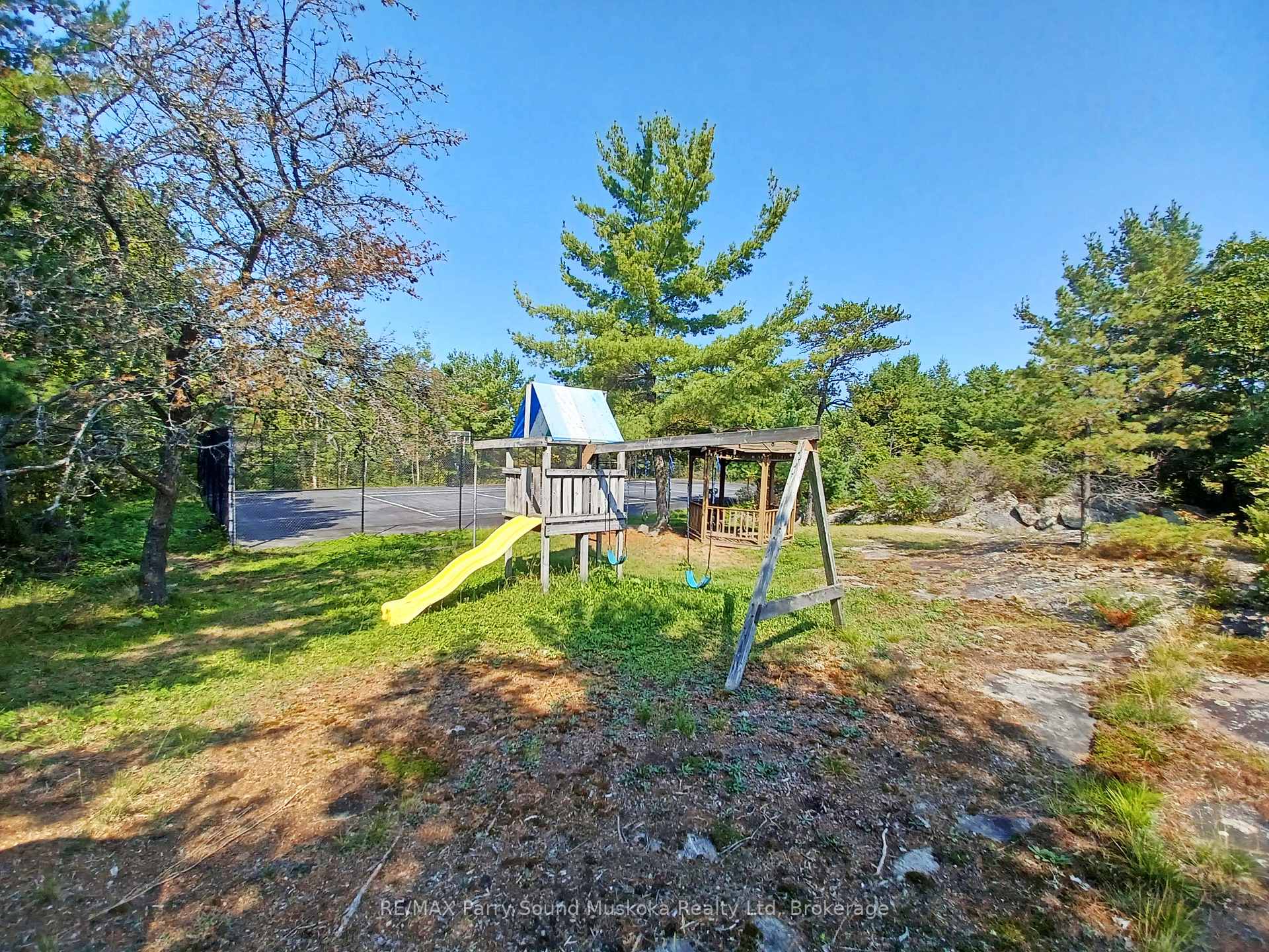 Photo 30 of Unit 3, 111 North Shore Road, The Archipelago, Archipelago North — HOMEH