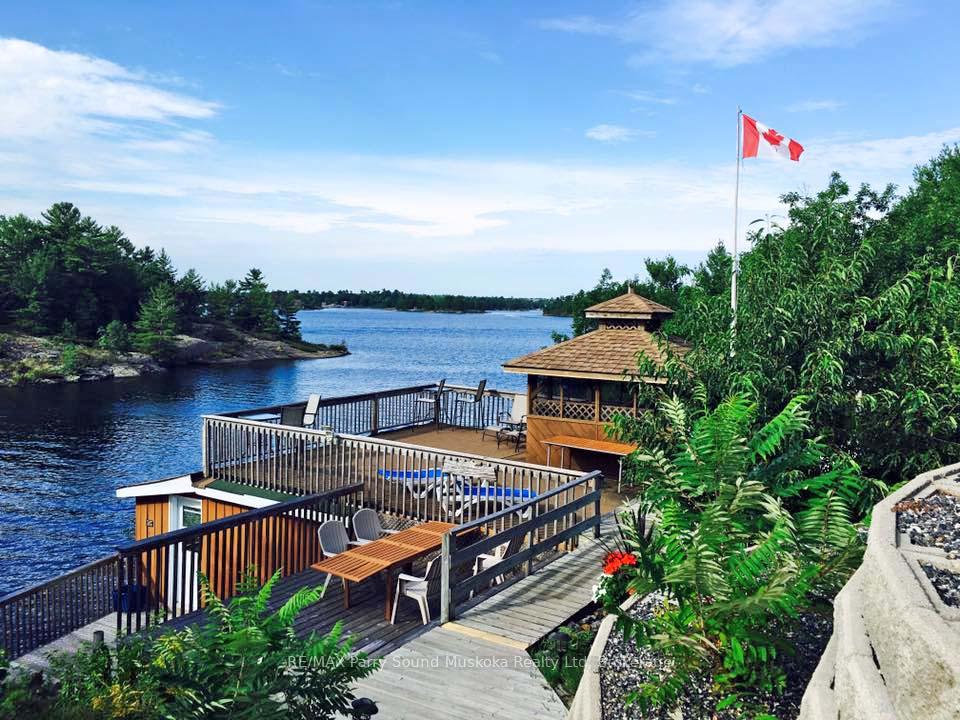 Photo 39 of Unit 3, 111 North Shore Road, The Archipelago, Archipelago North — HOMEH