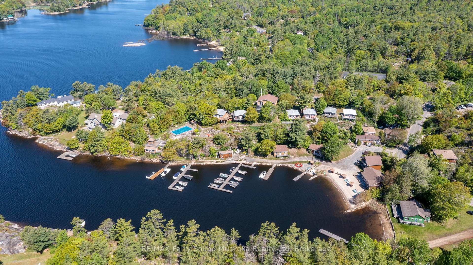 Photo 44 of Unit 3, 111 North Shore Road, The Archipelago, Archipelago North — HOMEH