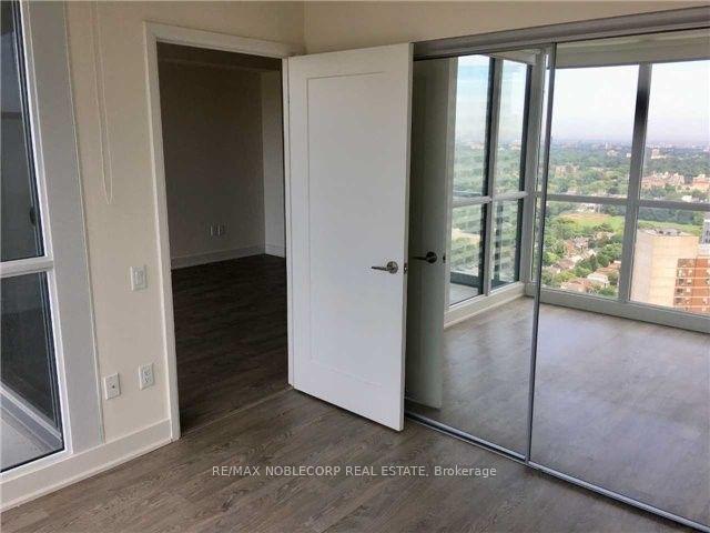 Photo 8 of Unit 2803, 30 Roehampton Avenue, Toronto, Mount Pleasant West — HOMEH
