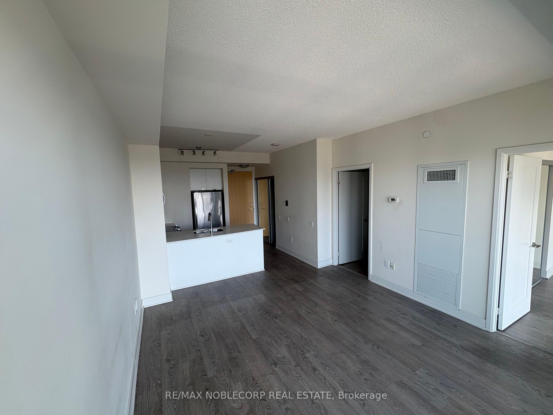 Photo 12 of Unit 2803, 30 Roehampton Avenue, Toronto, Mount Pleasant West — HOMEH