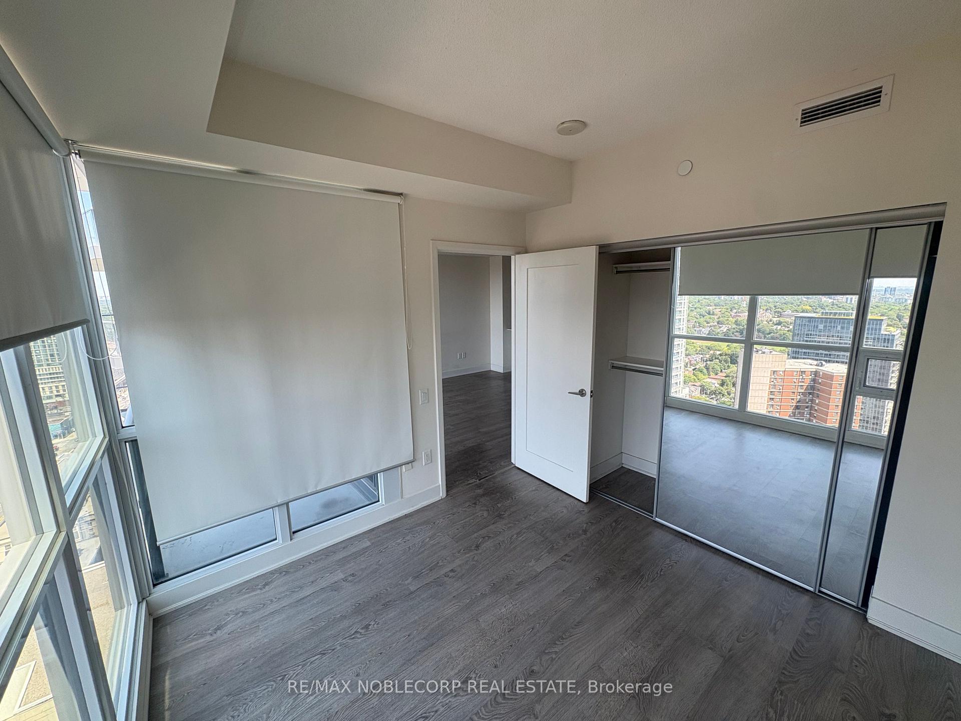 Photo 14 of Unit 2803, 30 Roehampton Avenue, Toronto, Mount Pleasant West — HOMEH