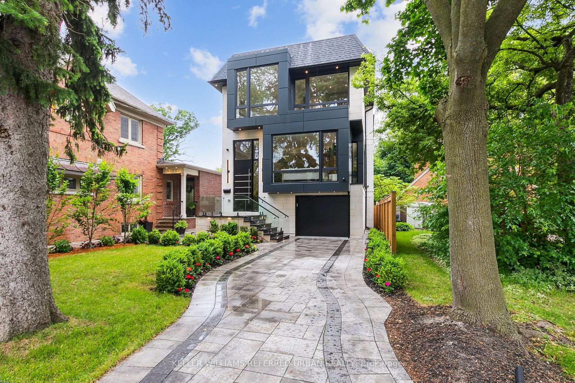 Photo 3 of 12 Otter Crescent, Toronto, Bedford Park-Nortown — HOMEH