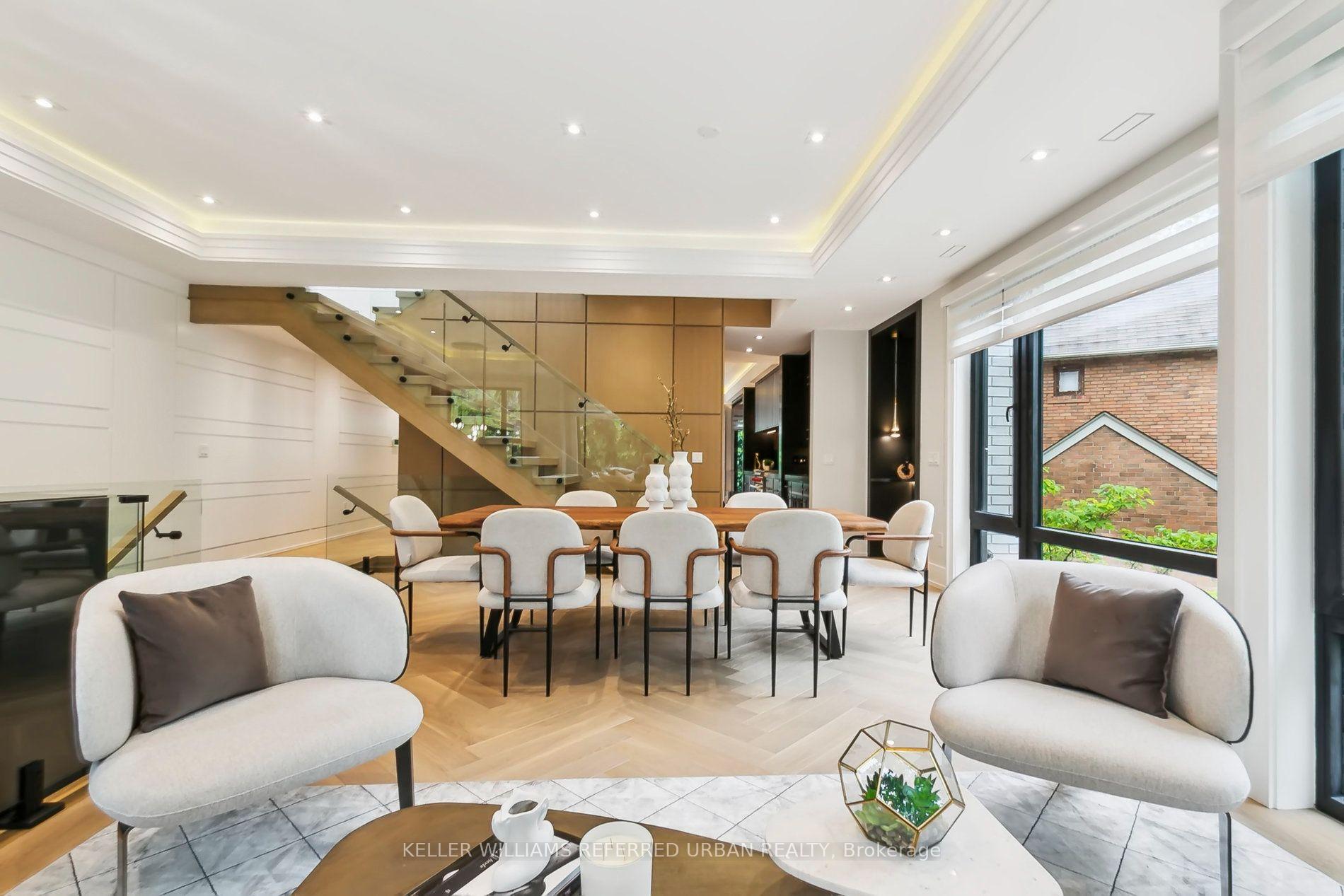 Photo 9 of 12 Otter Crescent, Toronto, Bedford Park-Nortown — HOMEH