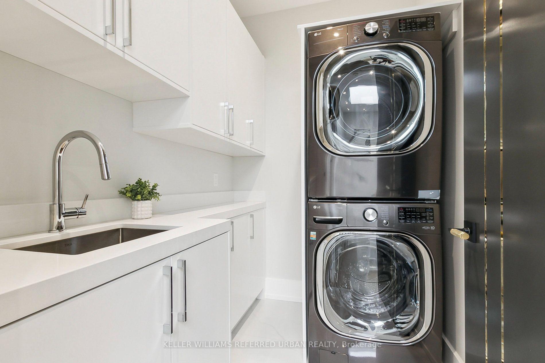 Photo 30 of 12 Otter Crescent, Toronto, Bedford Park-Nortown — HOMEH