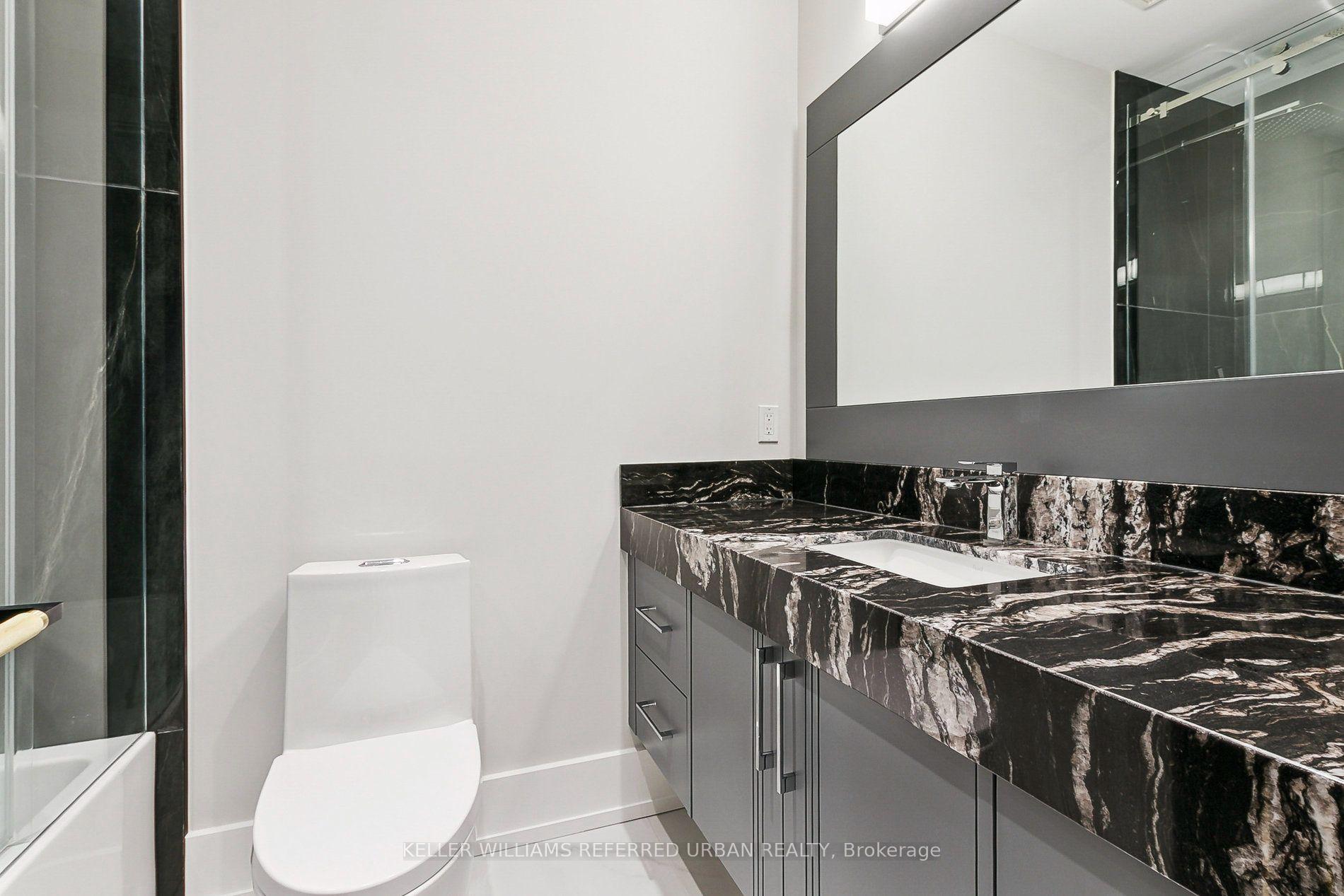 Photo 43 of 12 Otter Crescent, Toronto, Bedford Park-Nortown — HOMEH