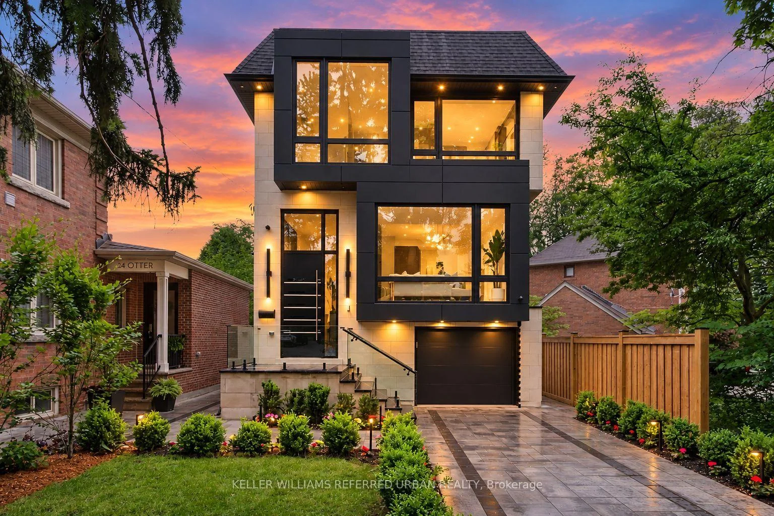 Photo 1 of 12 Otter Crescent, Toronto, Bedford Park-Nortown — HOMEH
