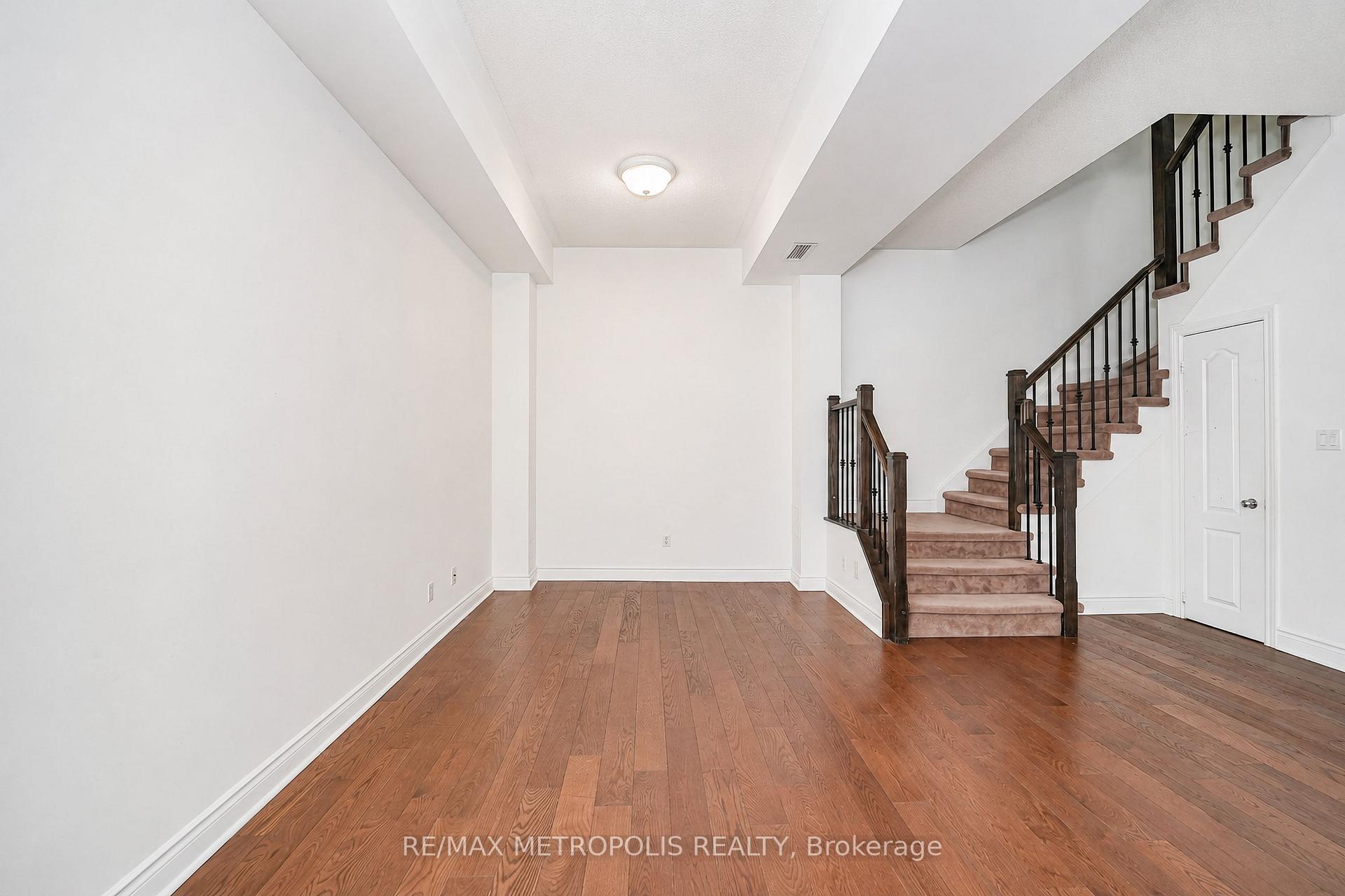 Photo 13 of Unit Th13, 3 Rean Drive, North York, Bayview Village — HOMEH