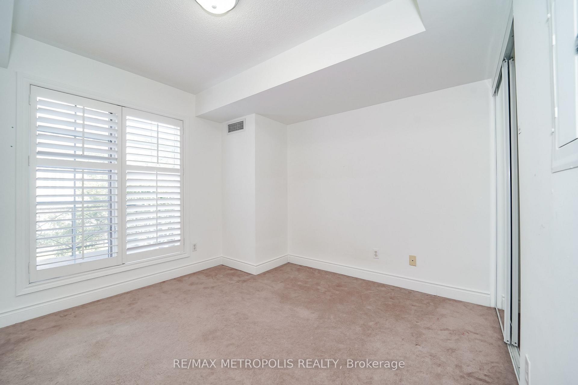 Photo 21 of Unit Th13, 3 Rean Drive, North York, Bayview Village — HOMEH