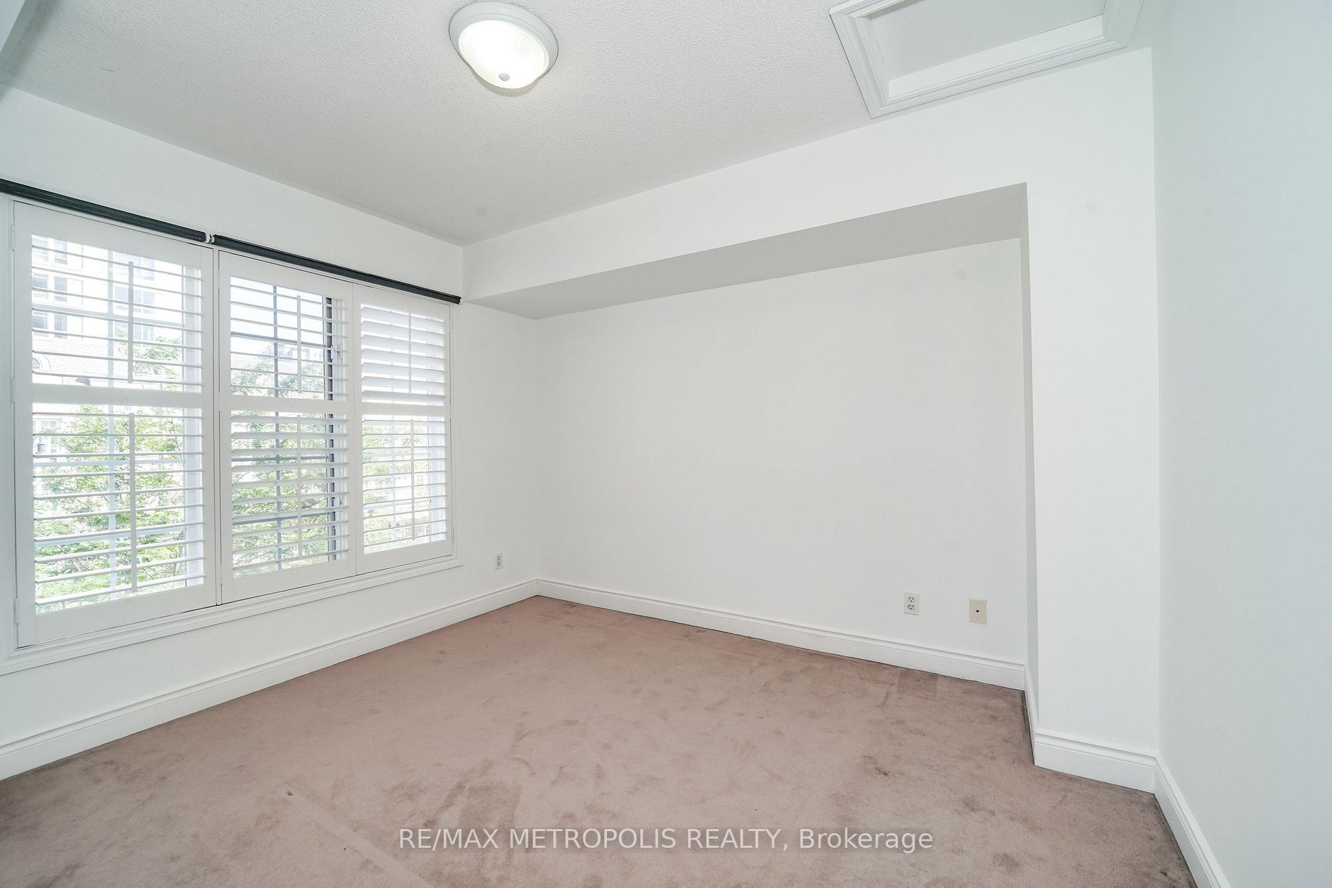 Photo 35 of Unit Th13, 3 Rean Drive, North York, Bayview Village — HOMEH