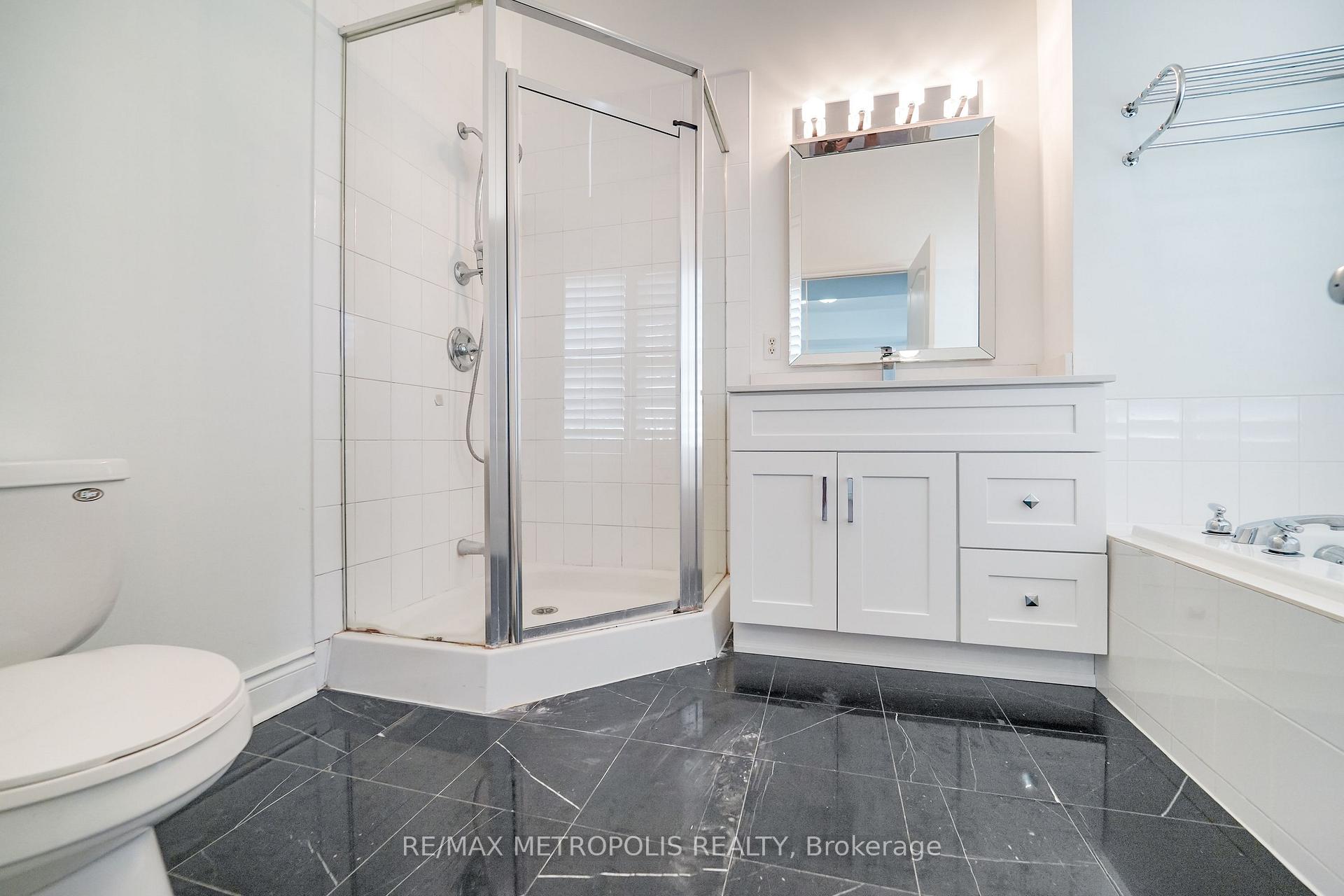 Photo 39 of Unit Th13, 3 Rean Drive, North York, Bayview Village — HOMEH