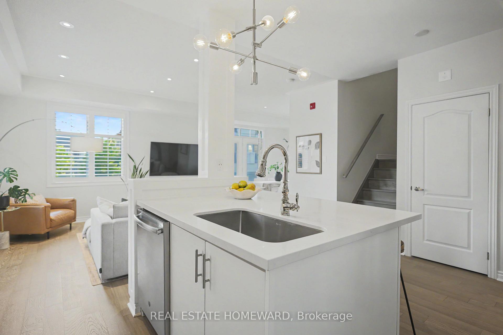 Photo 7 of Unit 54, 57 Armdale Road, Mississauga, Hurontario — HOMEH