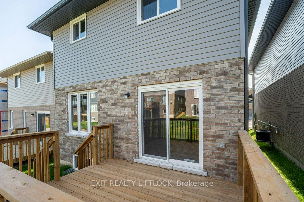 Photo 33 of 238 O'Neil Street, Peterborough, Monaghan Ward 2 — HOMEH