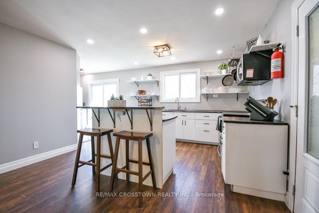 Photo 13 of 461 Barnes Avenue, Tay, Port McNicoll — HOMEH