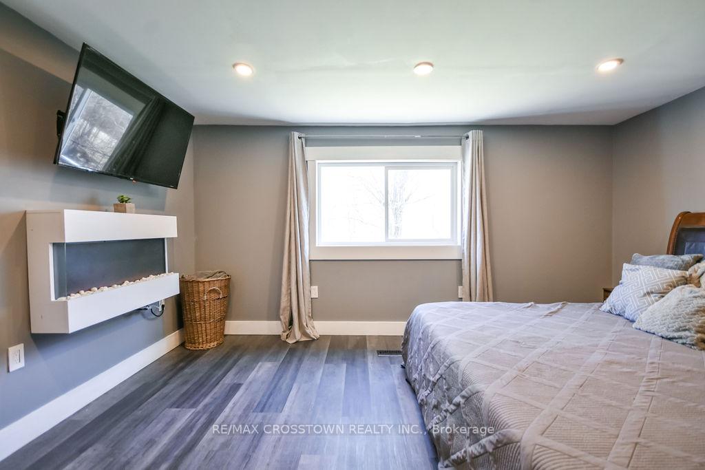 Photo 19 of 461 Barnes Avenue, Tay, Port McNicoll — HOMEH