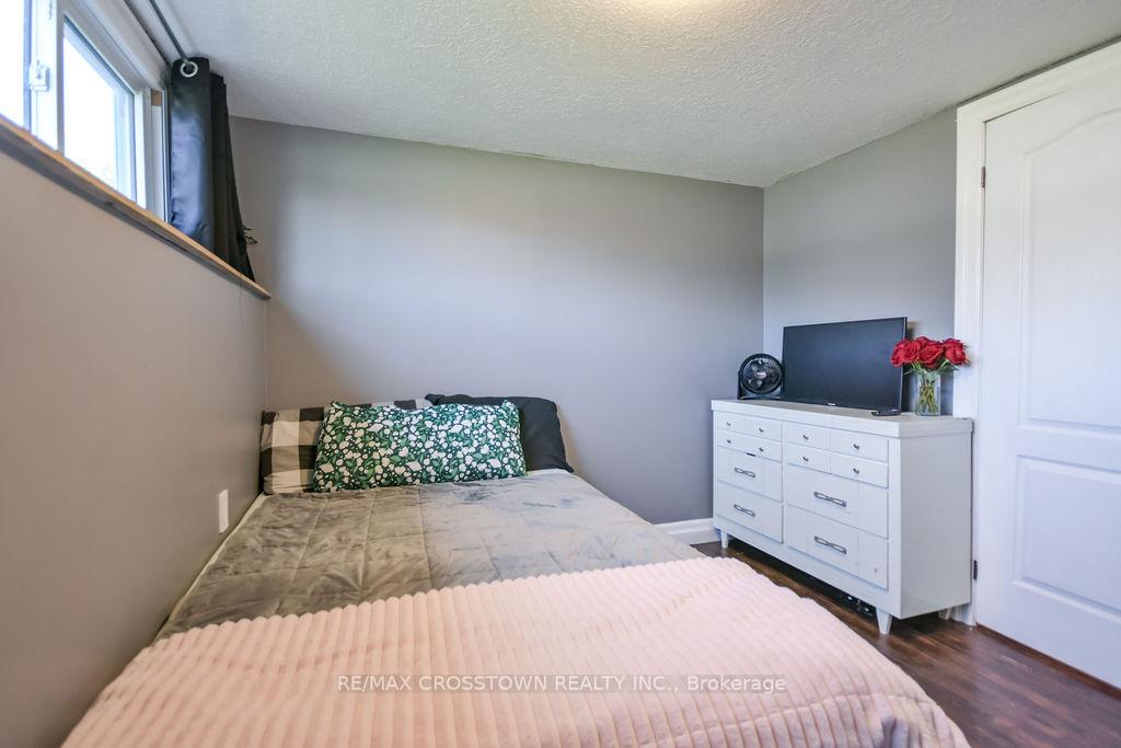 Photo 35 of 461 Barnes Avenue, Tay, Port McNicoll — HOMEH