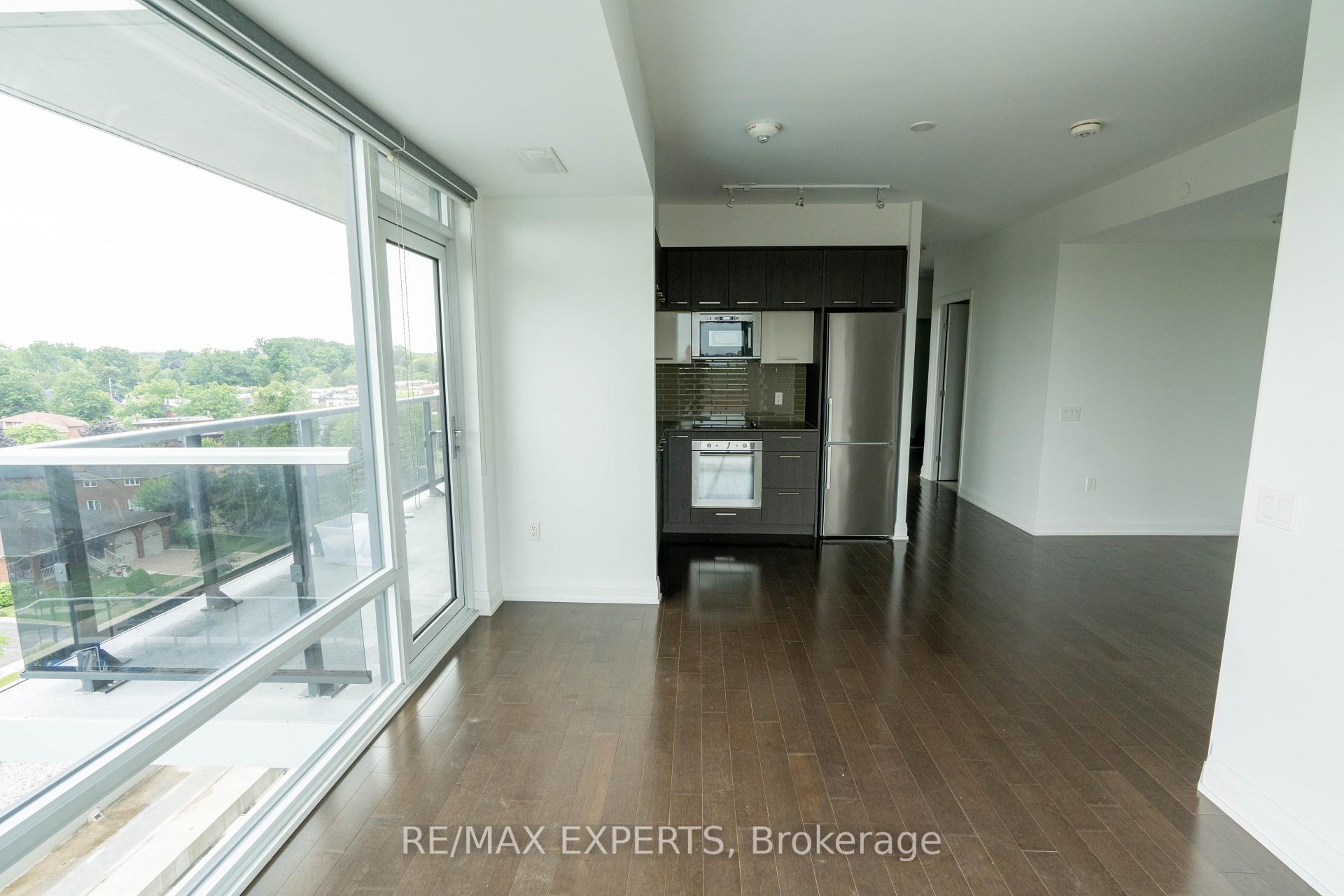 Photo 5 of Unit 714, 4800 Highway 7, Vaughan, East Woodbridge — HOMEH