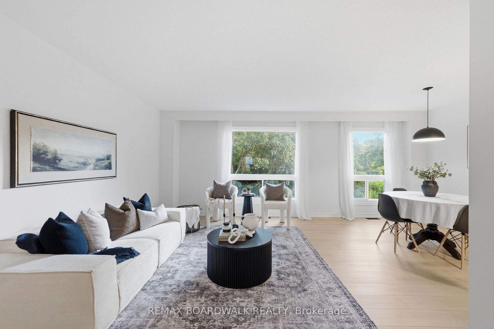 Photo 4 of Unit 14, 314 Stone Quarry Private, Ottawa, Carson Meadows — HOMEH