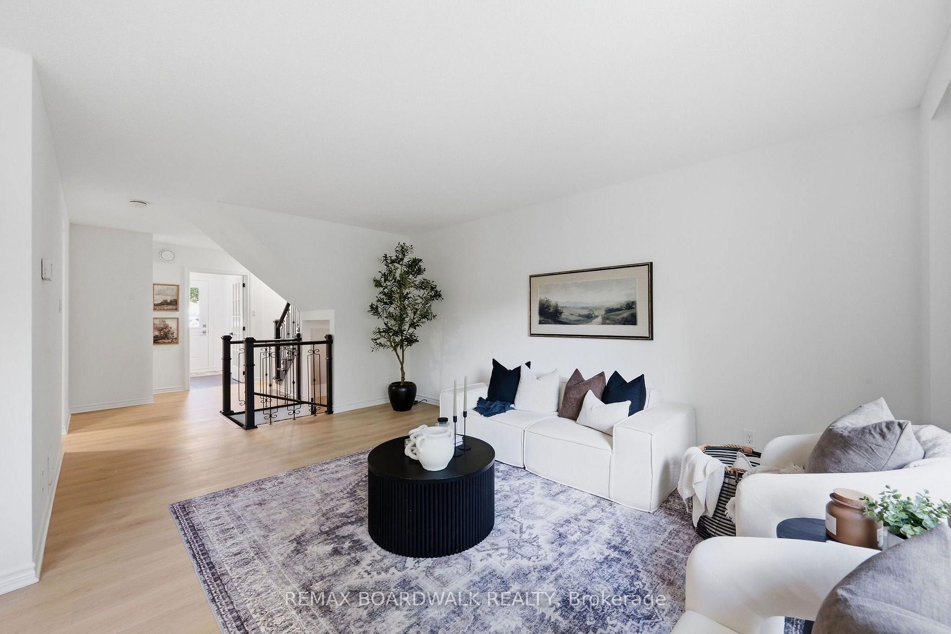 Photo 7 of Unit 14, 314 Stone Quarry Private, Ottawa, Carson Meadows — HOMEH