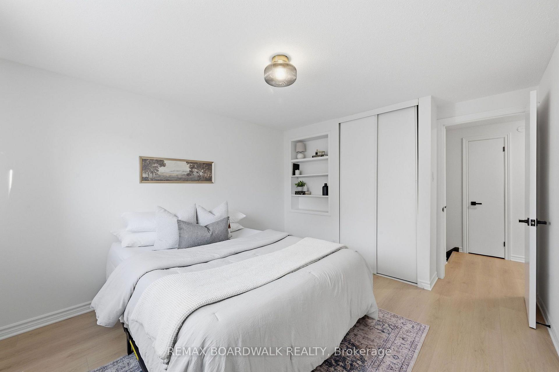 Photo 16 of Unit 14, 314 Stone Quarry Private, Ottawa, Carson Meadows — HOMEH