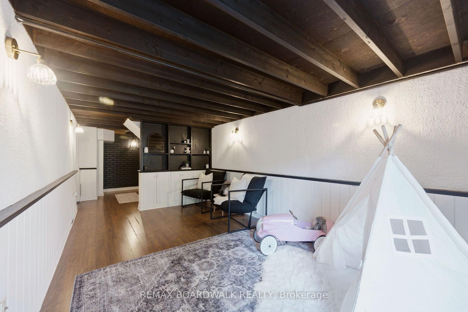 Photo 30 of Unit 14, 314 Stone Quarry Private, Ottawa, Carson Meadows — HOMEH