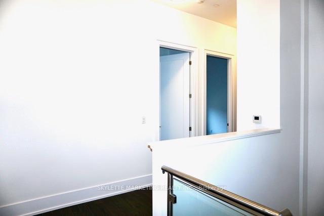 Photo 7 of Unit 111, 25 Adra Grado Way, North York, Bayview Village — HOMEH