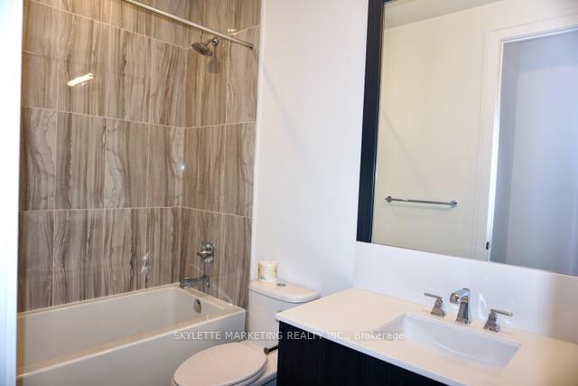 Photo 9 of Unit 111, 25 Adra Grado Way, North York, Bayview Village — HOMEH