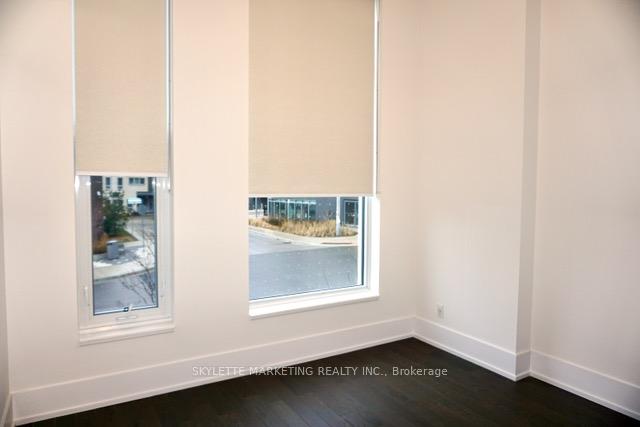 Photo 10 of Unit 111, 25 Adra Grado Way, North York, Bayview Village — HOMEH
