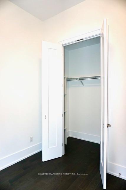 Photo 11 of Unit 111, 25 Adra Grado Way, North York, Bayview Village — HOMEH