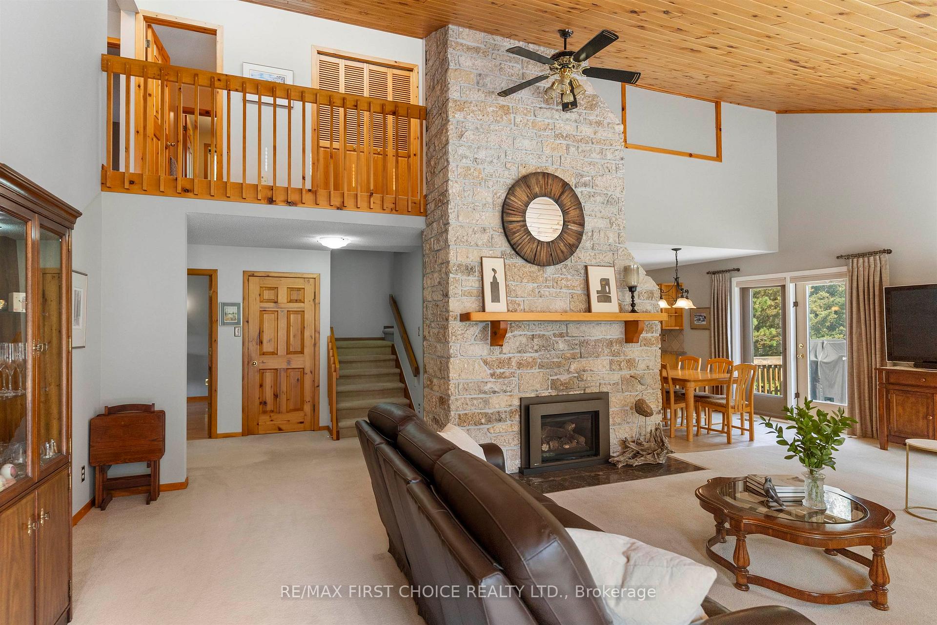 Photo 7 of 4306 Oak Heights Place, Thunder Bay, Mountain Road — HOMEH